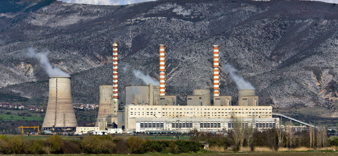 electric-power-plant-greece-13819523